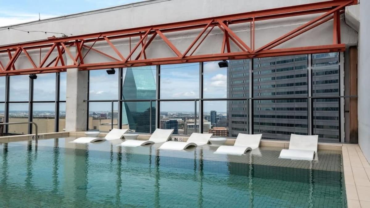 26Th Fl Bold Cozysuites With Pool, Gym Dallas Exterior photo